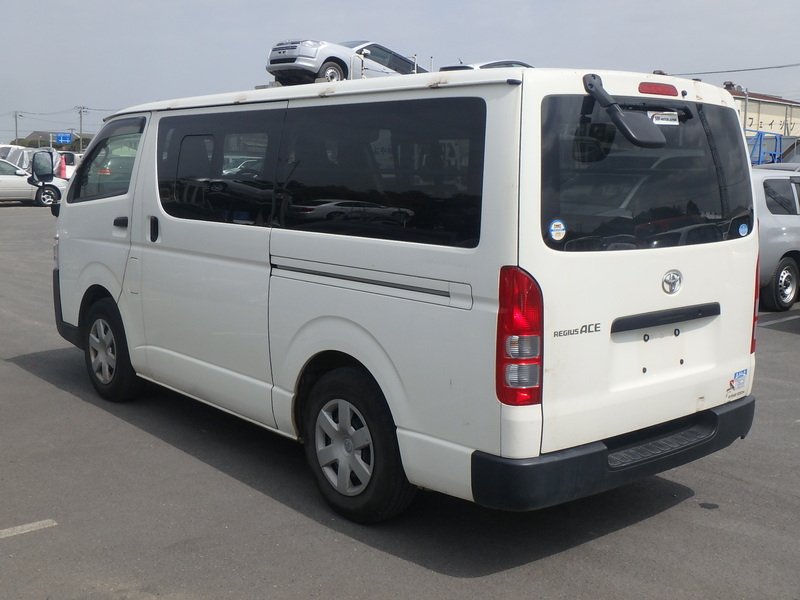 2015 Toyota HiAce Van