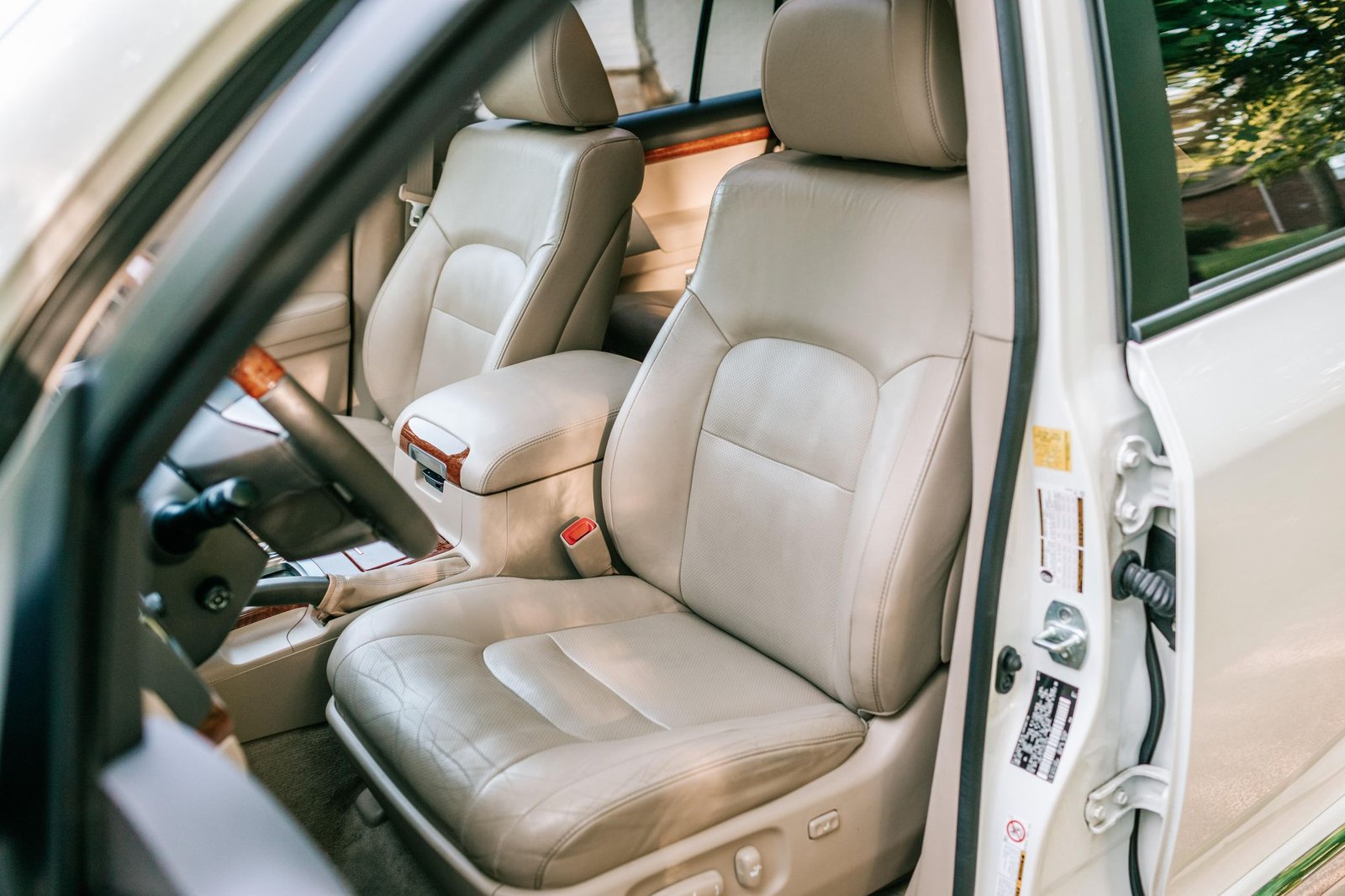 2013 Toyota Land Cruiser V8