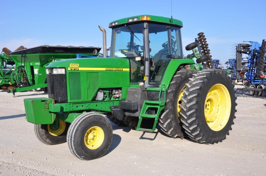 1998 John Deere 7810