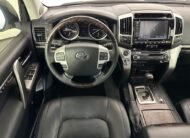 2015 Toyota Land Cruiser Base