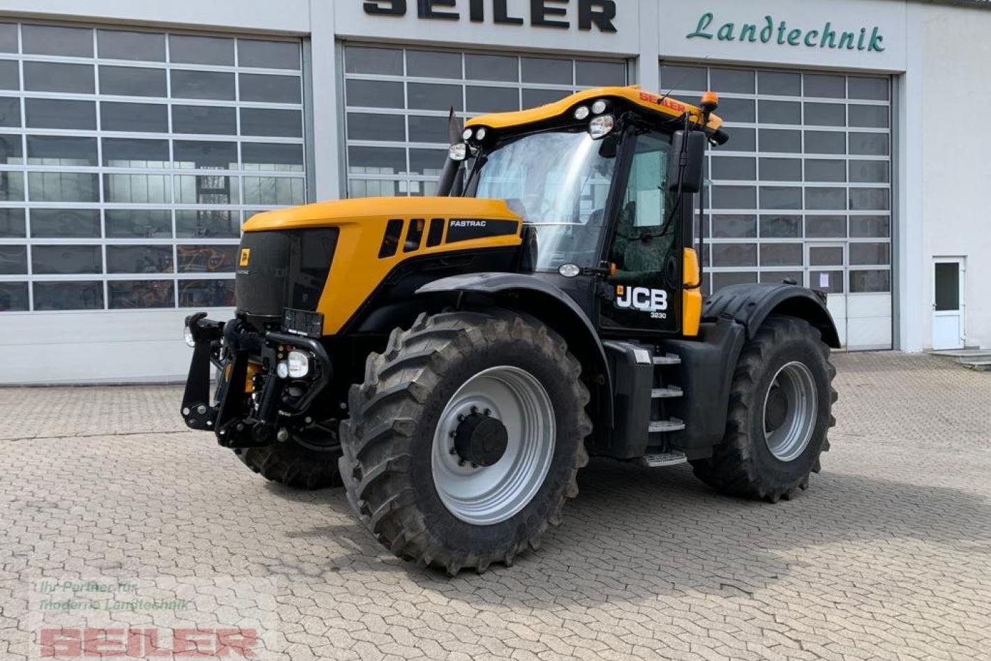 2012 JCB Fastrac 3230 Xtra