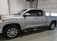 2014 Toyota Tundra SR5