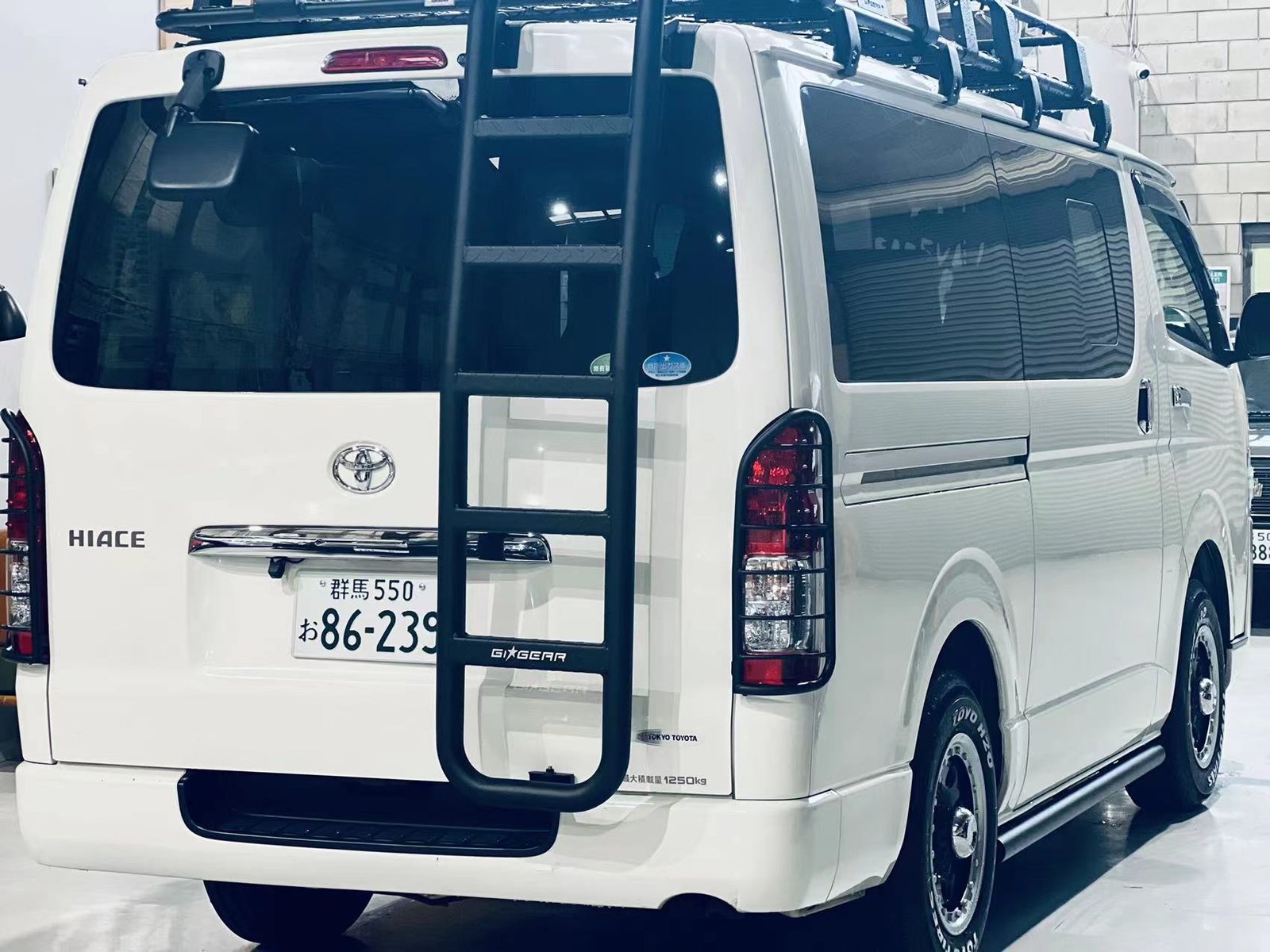 2016 Toyota HiAce Van